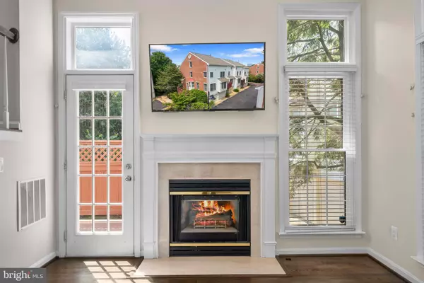 Alexandria, VA 22311,4663 LAMBERT DR