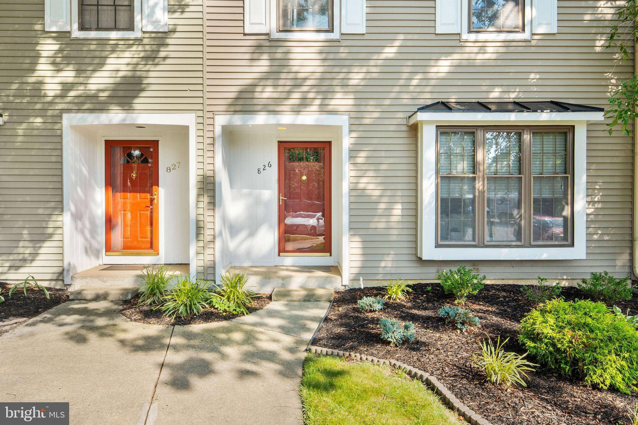 Cherry Hill, NJ 08034,826 KINGS CROFT