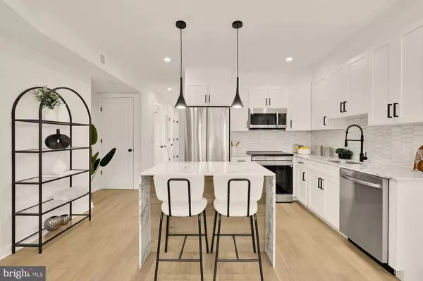 Washington, DC 20007,2610 41ST ST NW #4