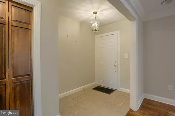 Camp Hill, PA 17011,408 CANDLEWYCK RD