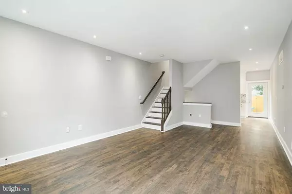 Philadelphia, PA 19146,2026 MONTROSE ST