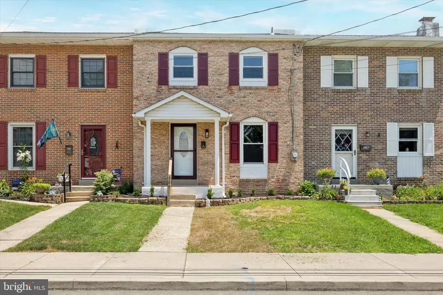 524 DOTTS ST, Pennsburg, PA 18073