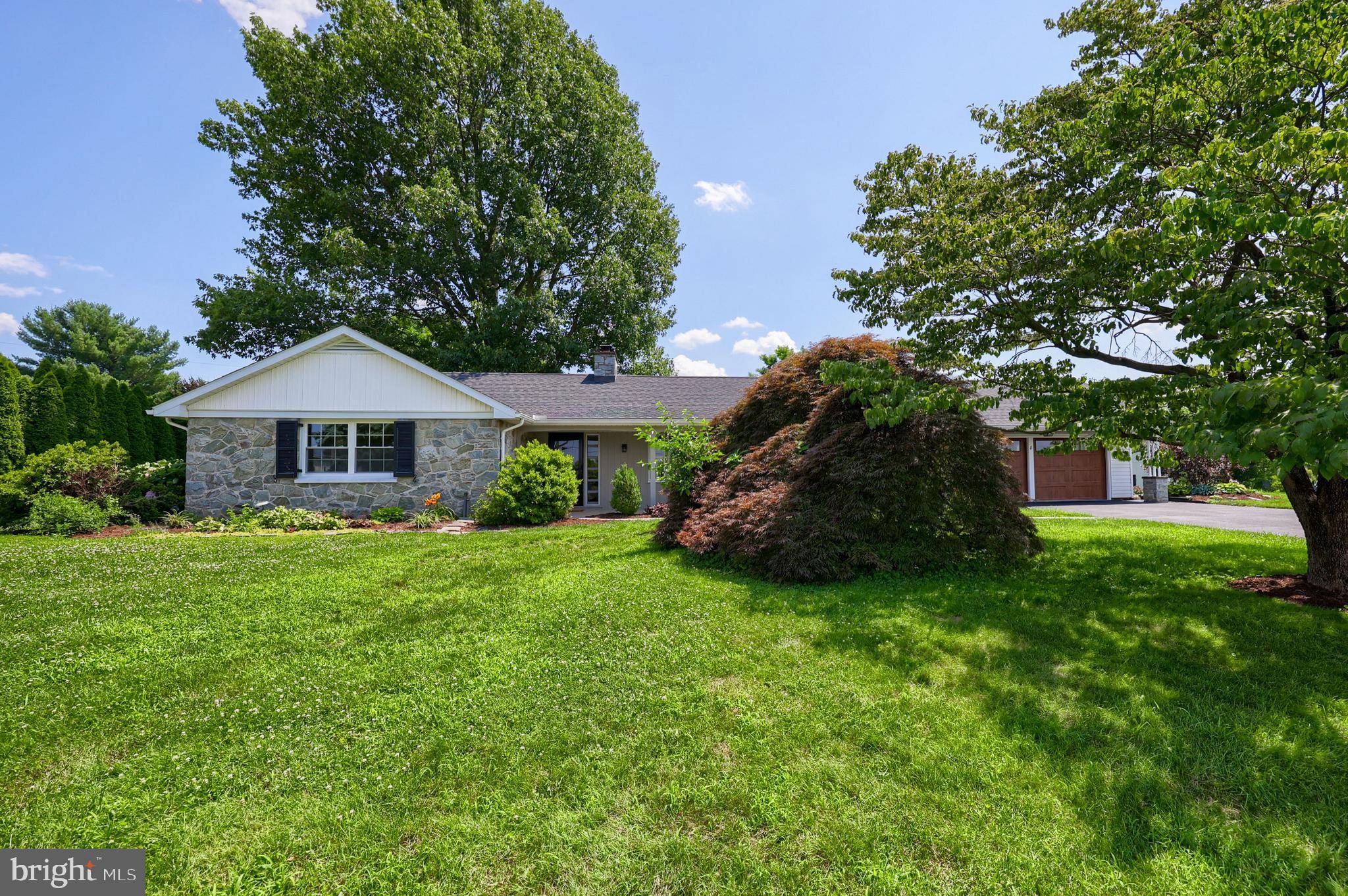 Willow Street, PA 17584,8 BUDVIEW DR