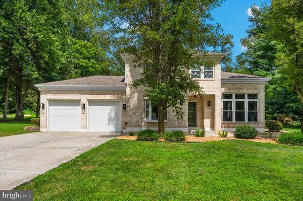 6109 COLCHESTER RD, Fairfax, VA 22030