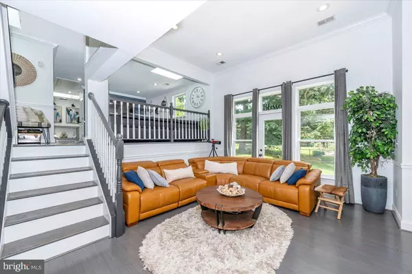 Fairfax, VA 22030,6109 COLCHESTER RD