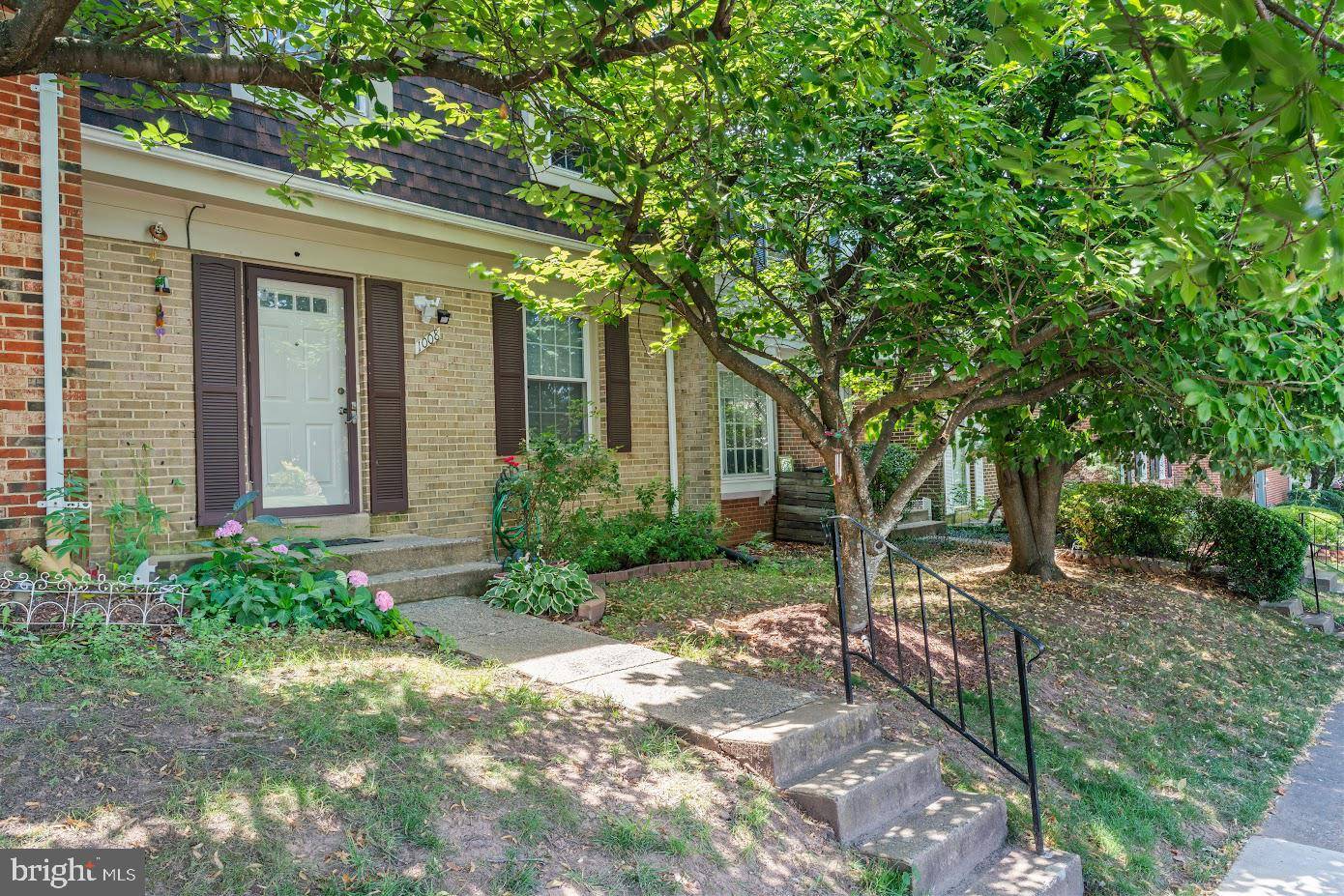 1008 TEMPLE CT, Sterling, VA 20164