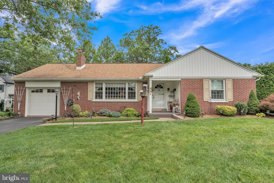 441 MONTGOMERY AVE, Souderton, PA 18964