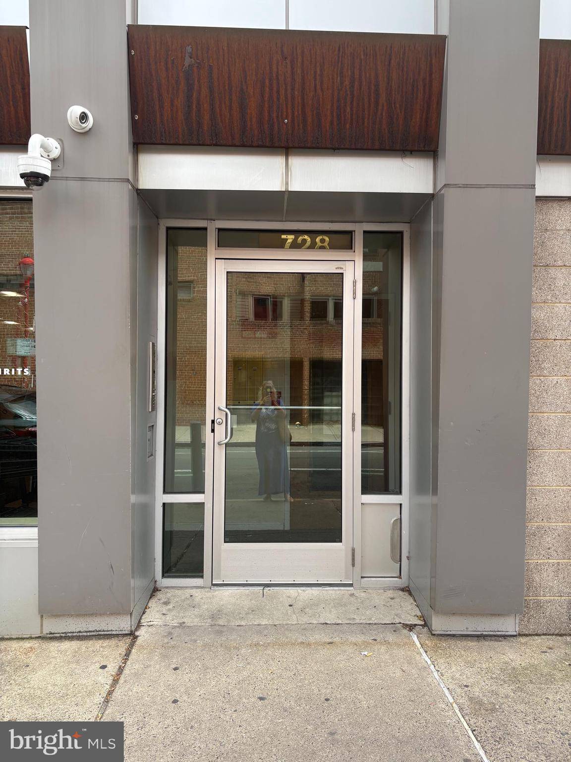 Philadelphia, PA 19147,728 SOUTH ST #A