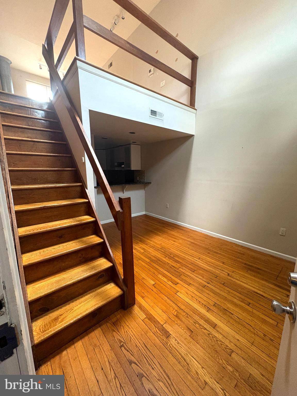 Philadelphia, PA 19147,728 SOUTH ST #A