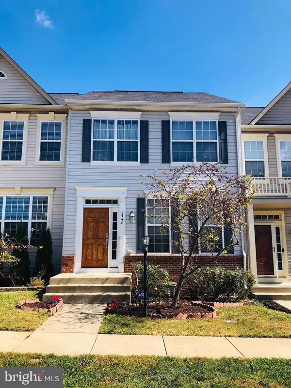 2440 BATTERY HILL CIR, Woodbridge, VA 22191
