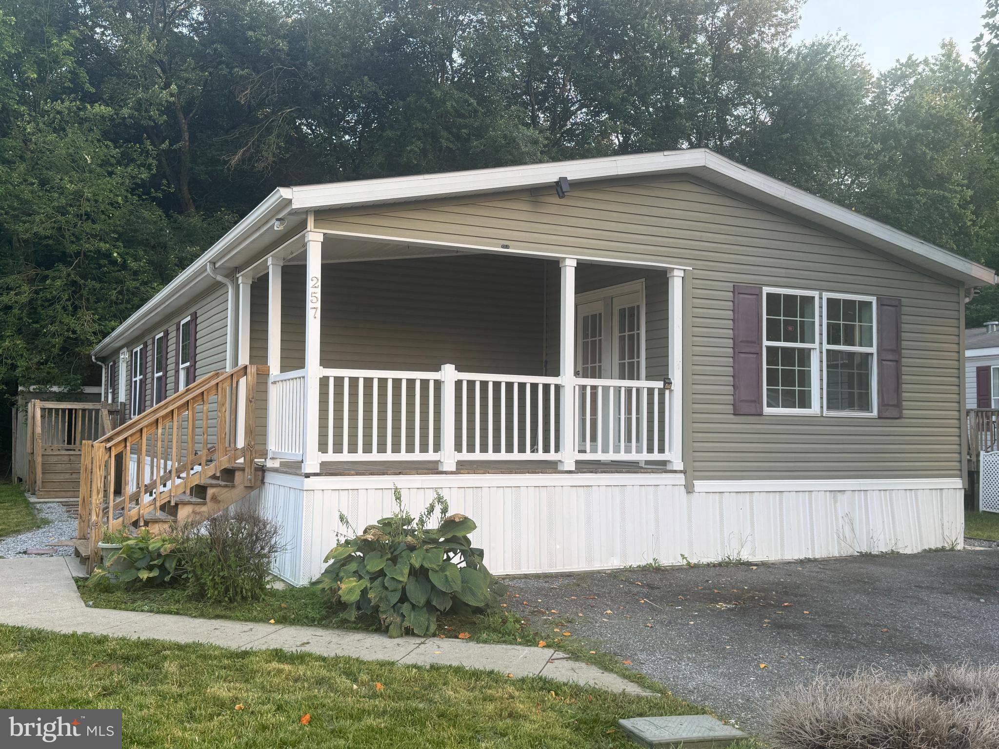 Vineland, NJ 08360,1976 N EAST AVE #257