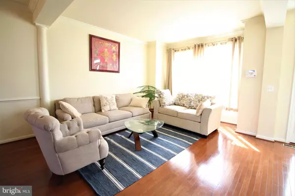 Woodbridge, VA 22191,2432 BATTERY HILL CIR