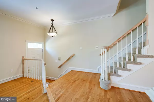 Bethesda, MD 20814,9708 WHITLEY PARK PL