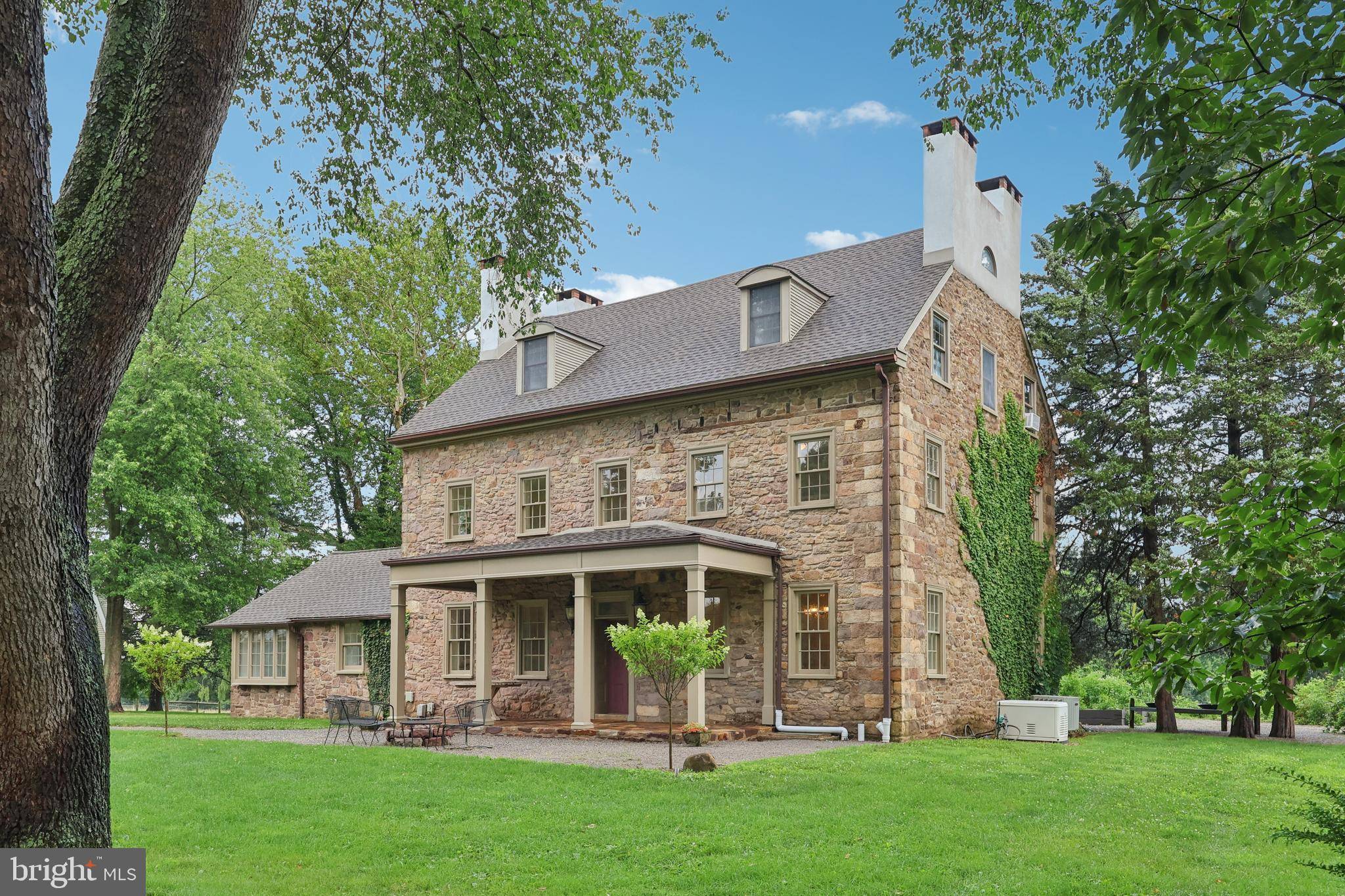 131 WILLOWBROOK DR, Doylestown, PA 18901
