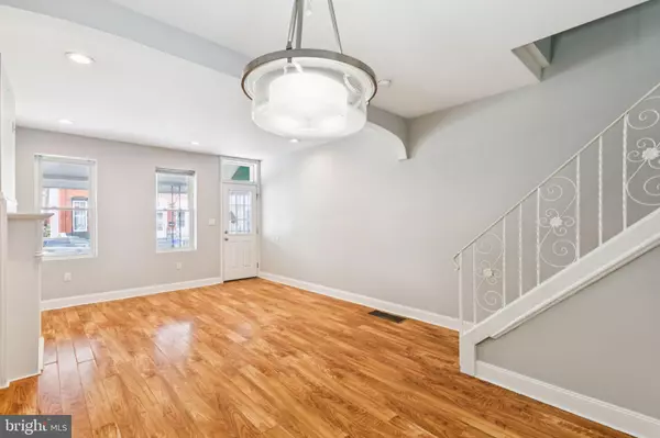Philadelphia, PA 19104,857 N BROOKLYN ST