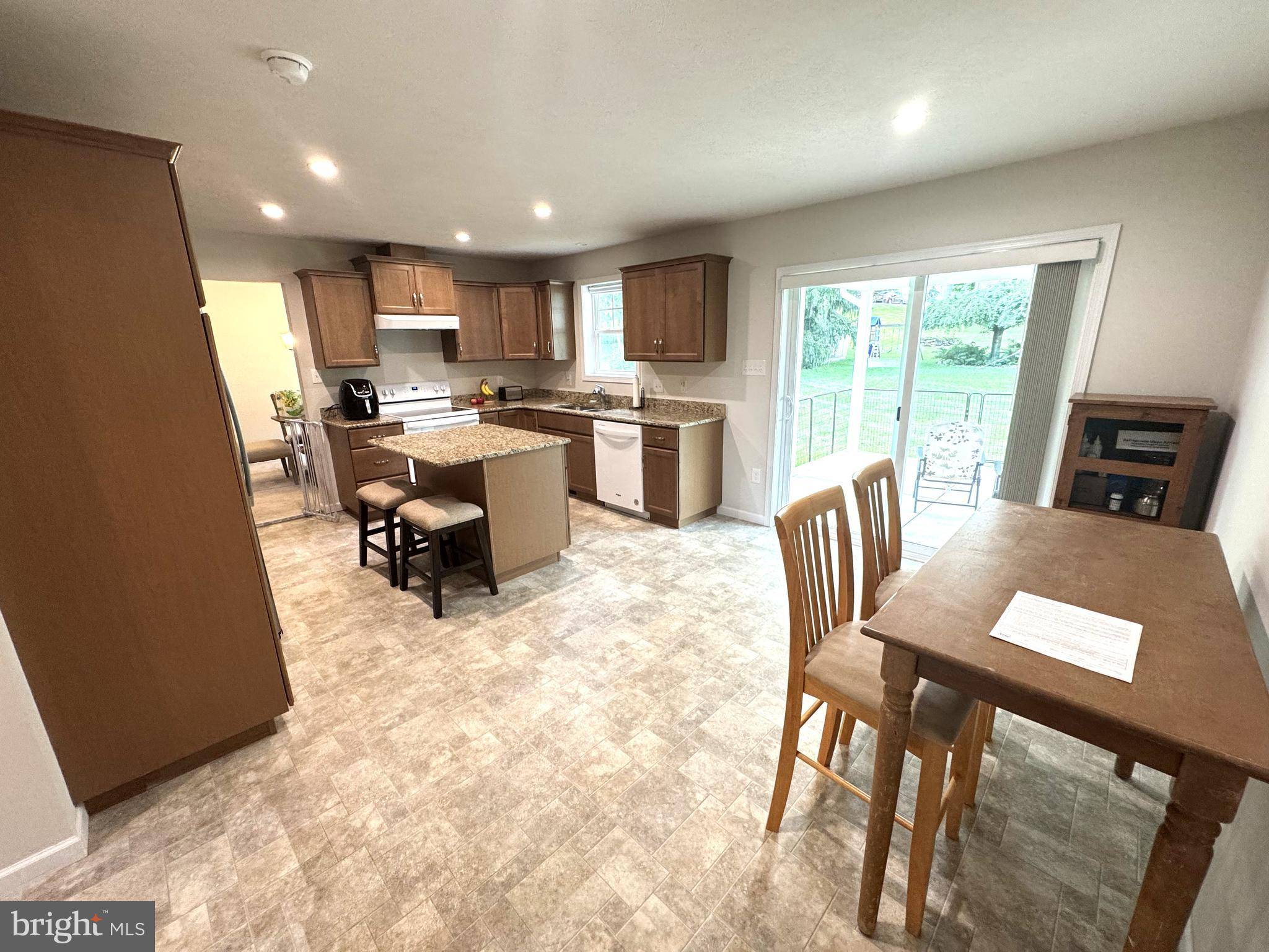 Lewistown, PA 17044,65 HILLSIDE DR