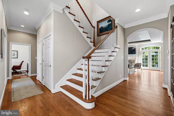 Cockeysville, MD 21030,12519 FALLS RD