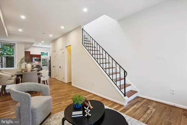 Washington, DC 20002,642 14TH PL NE