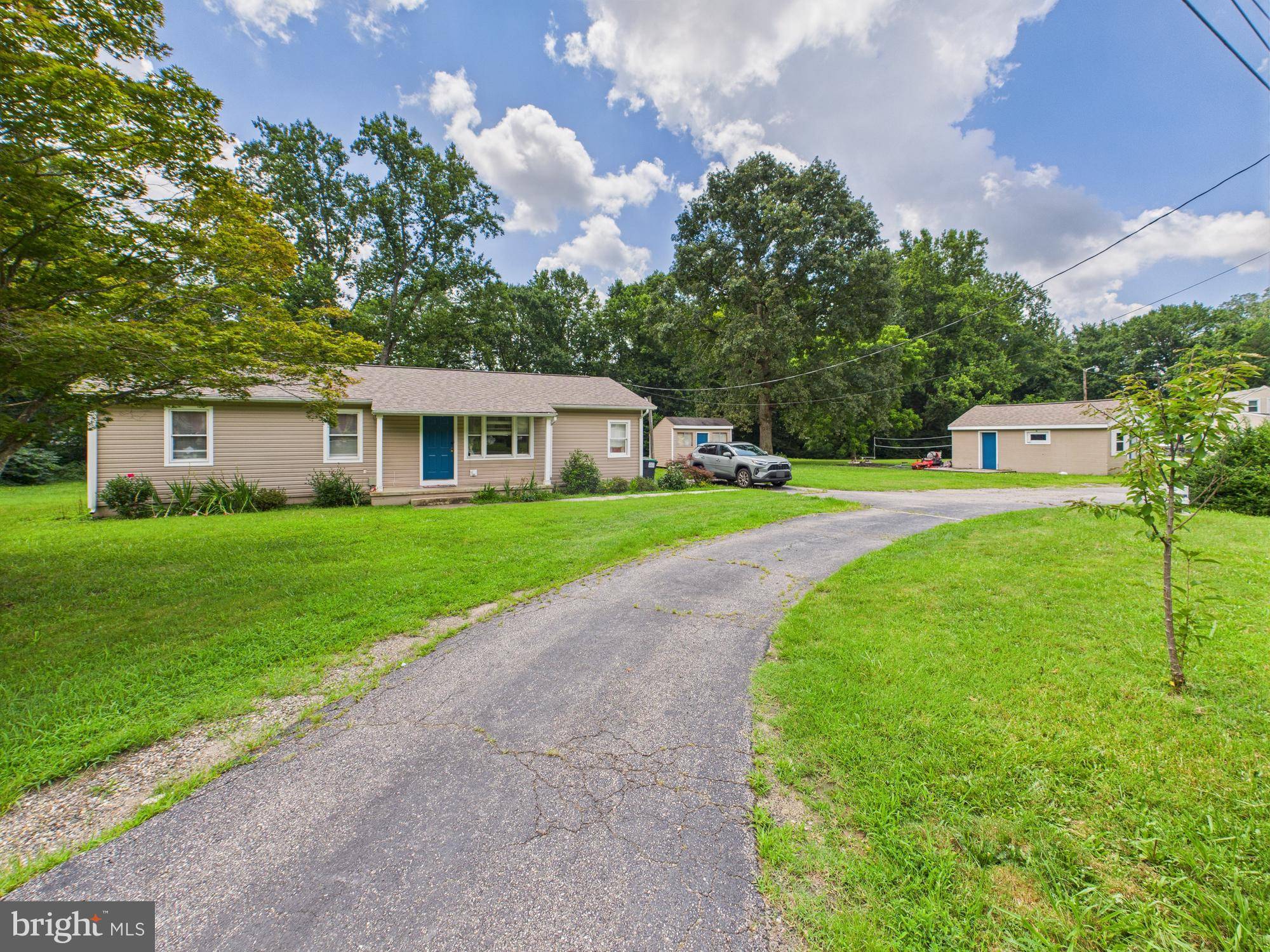 Fredericksburg, VA 22407,9803 LEAVELLS RD