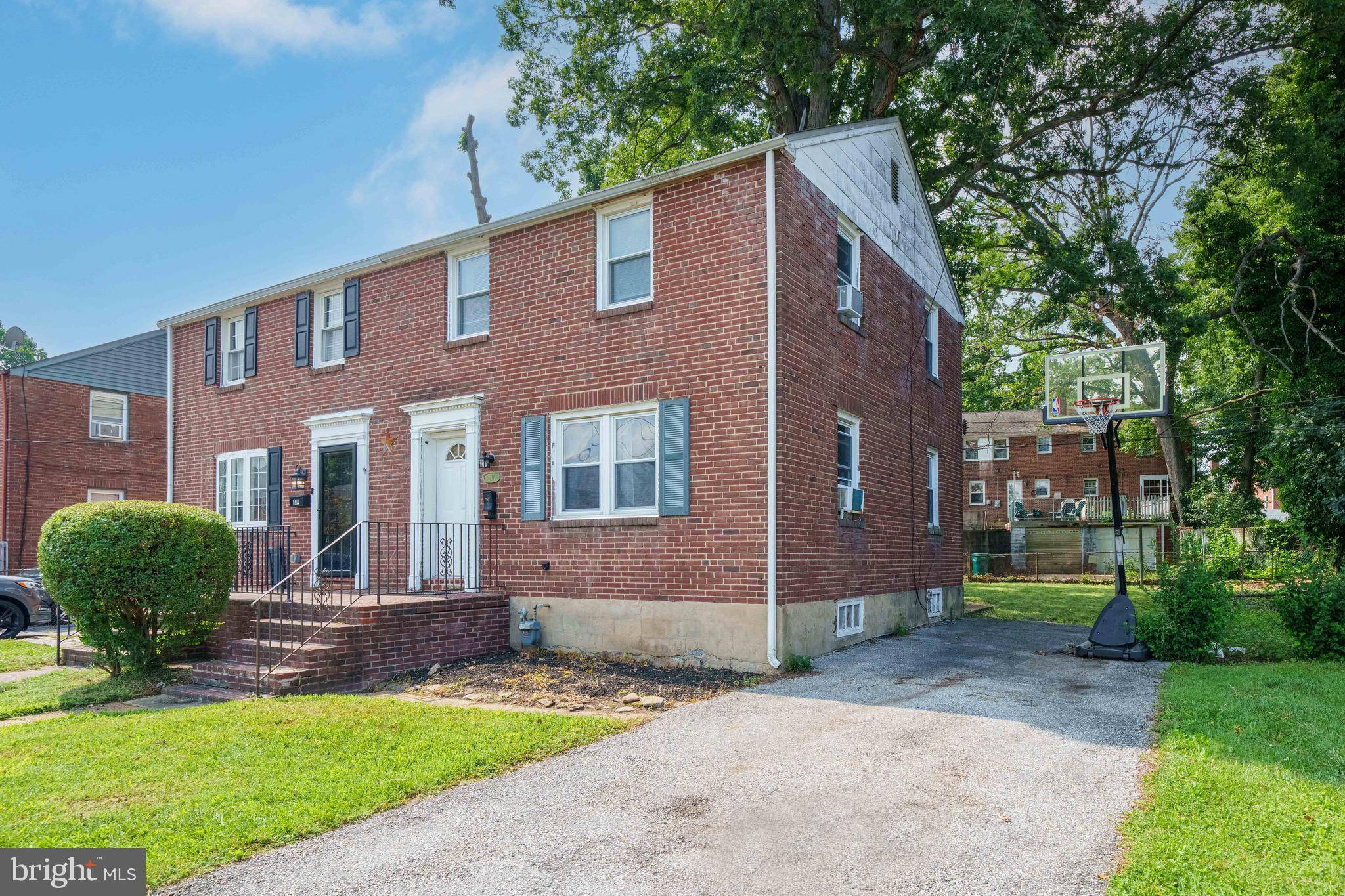 Wilmington, DE 19804,417 FOREST DR