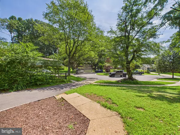 Rockville, MD 20853,14008 EAGLE CT