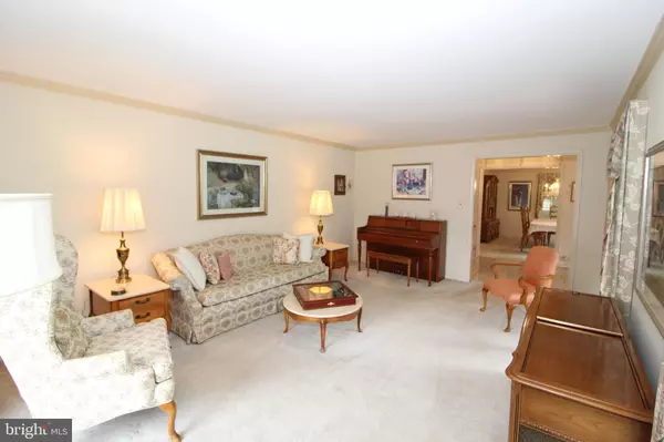 Media, PA 19063,2151 DAVIS DR