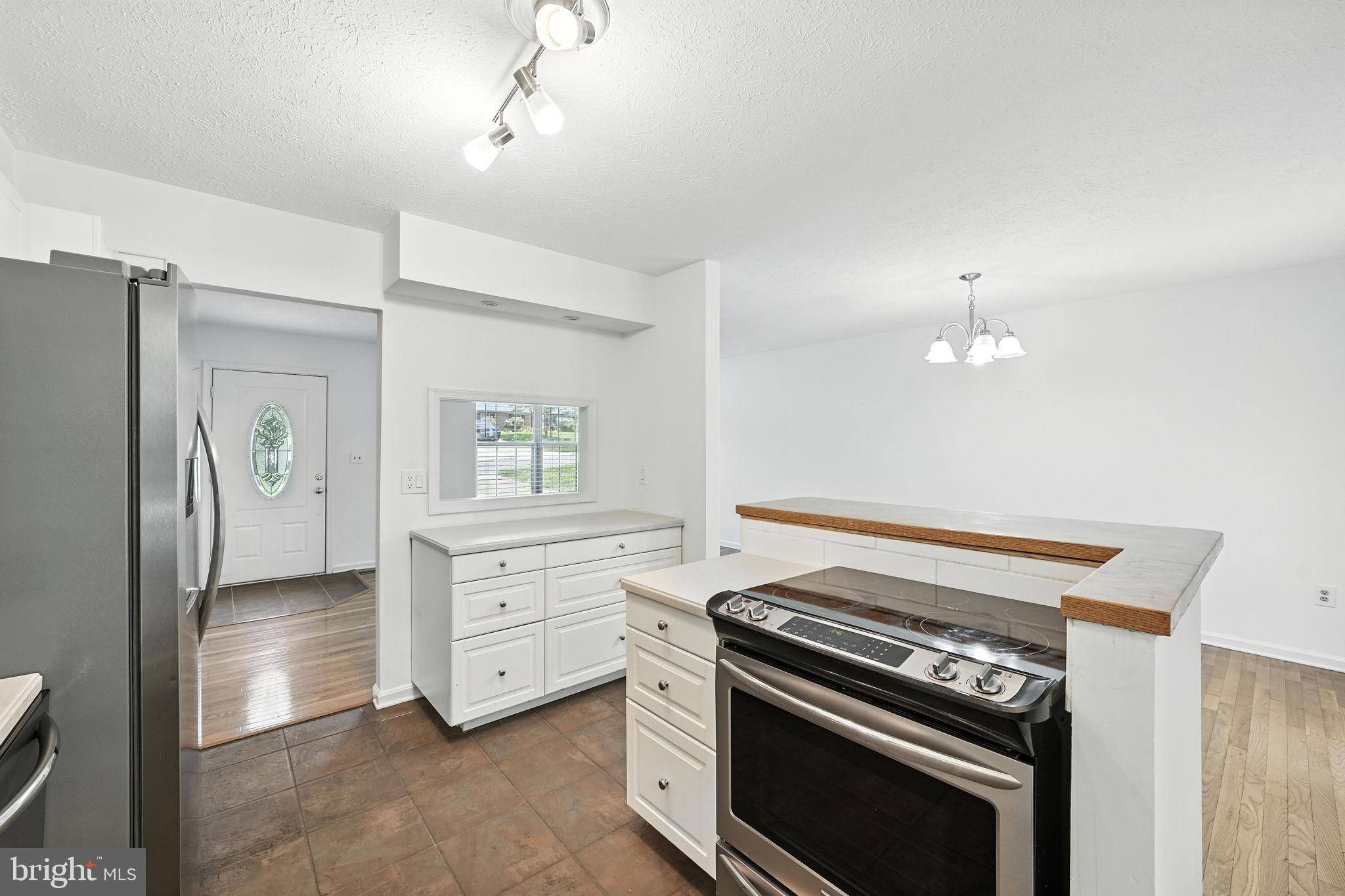 Dumfries, VA 22026,18202 MACRAE CT