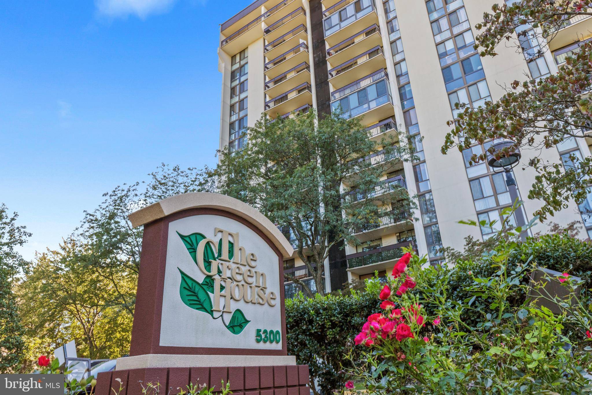 5300 HOLMES RUN PKWY #712, Alexandria, VA 22304