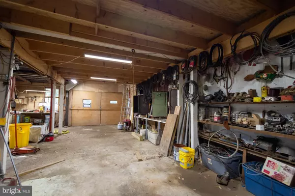 Lothian, MD 20711,5292 MORELAND RD