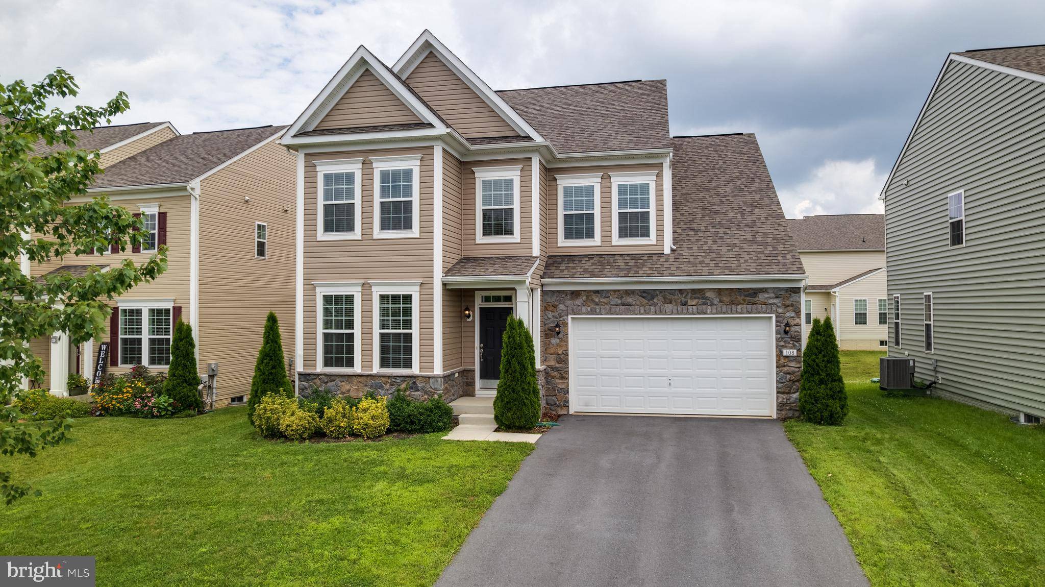 108 STATION TERRACE W, Martinsburg, WV 25403