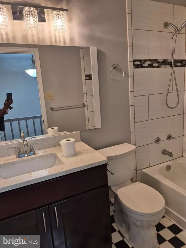 Laurel, MD 20707,8273 LONDONDERRY CT