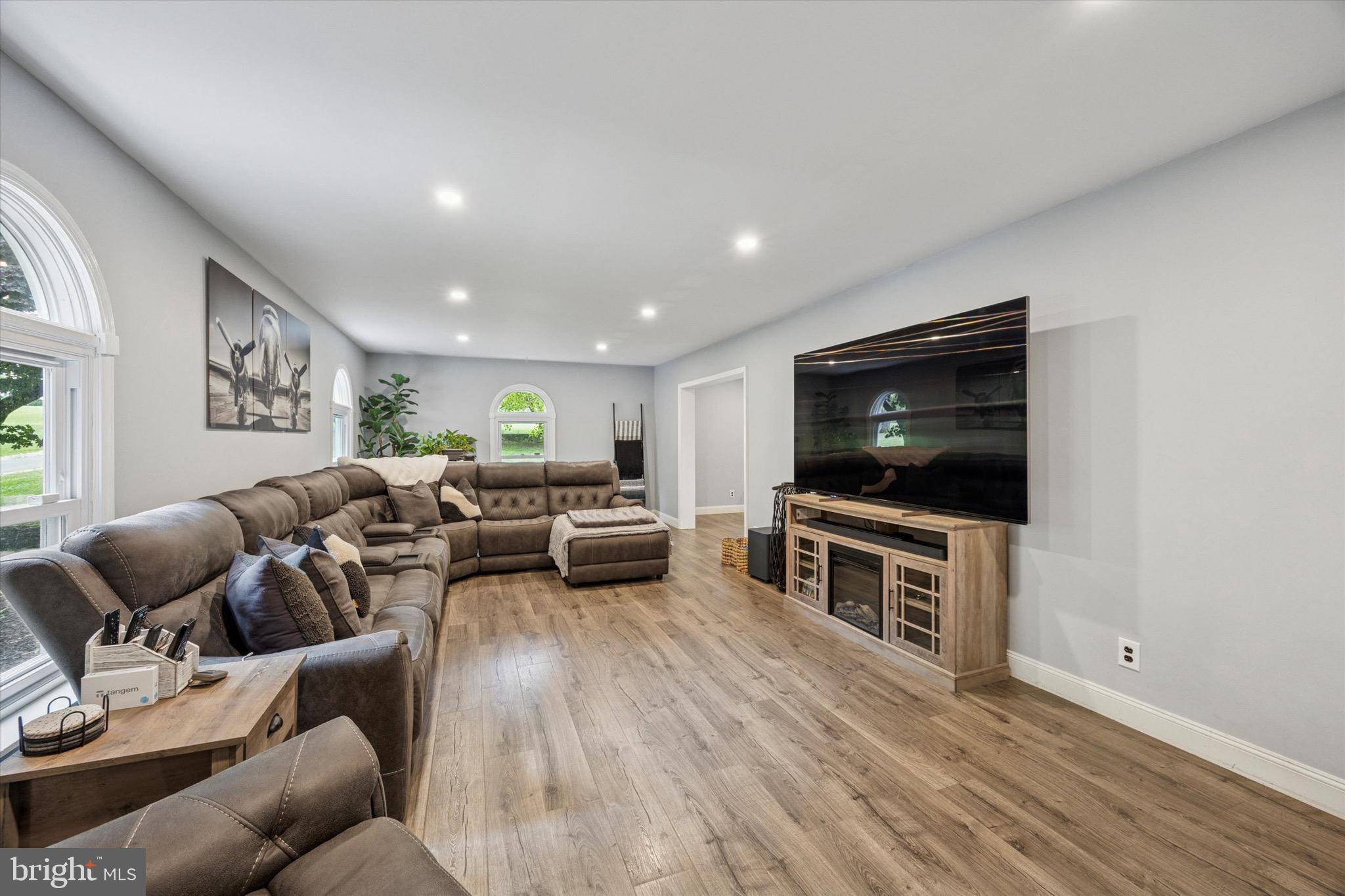 Thornton, PA 19373,31 TIMBER LN