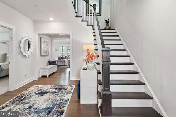 Ocean View, DE 19970,20509 EGRET ALY #29