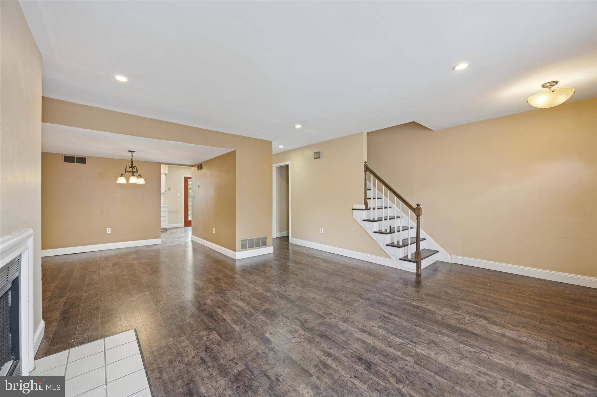 Philadelphia, PA 19144,5400 WISSAHICKON AVE #7