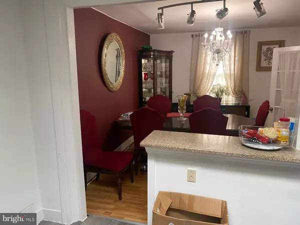 Elkins Park, PA 19027,7412 CEDAR LN