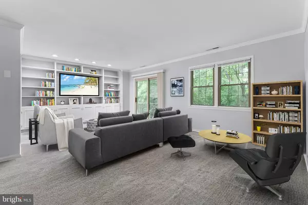 College Park, MD 20740,5914 WESTCHESTER PARK DR