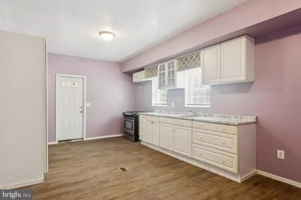 Baltimore, MD 21216,707 N LONGWOOD ST