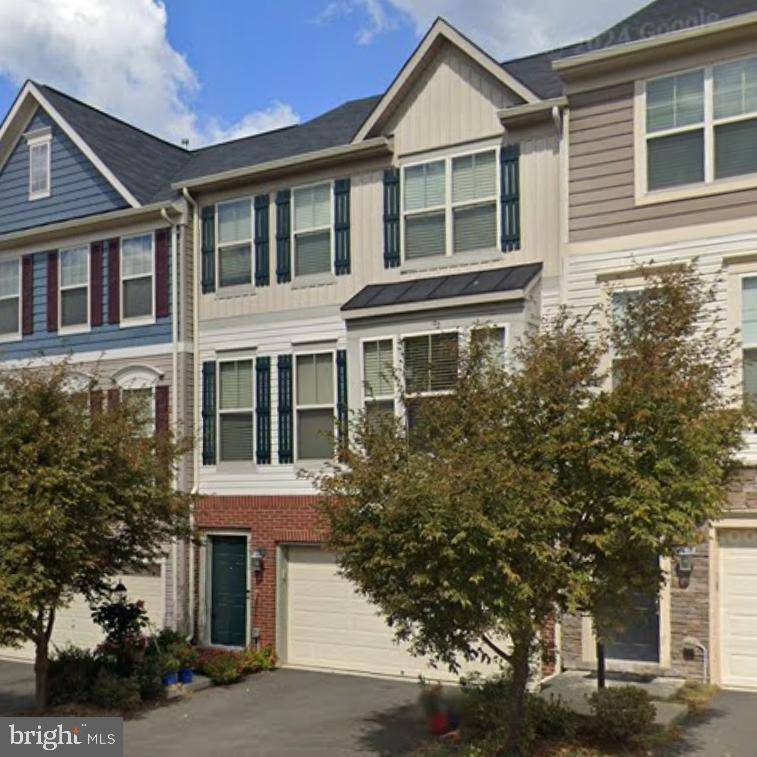 42712 OGILVIE SQ, Ashburn, VA 20148