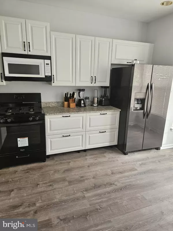 Greenbelt, MD 20770,8673 GREENBELT RD #102