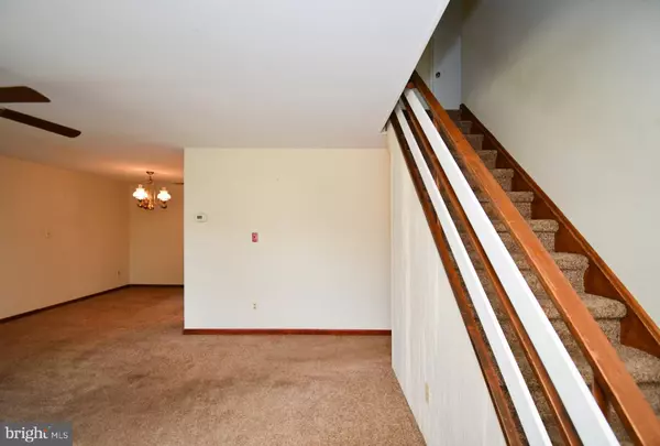 Levittown, PA 19057,24 CONIFER RD