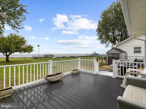 Stevensville, MD 21666,104 BAY DR