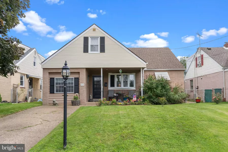 1919 GRIFFITH ST, Philadelphia, PA 19111