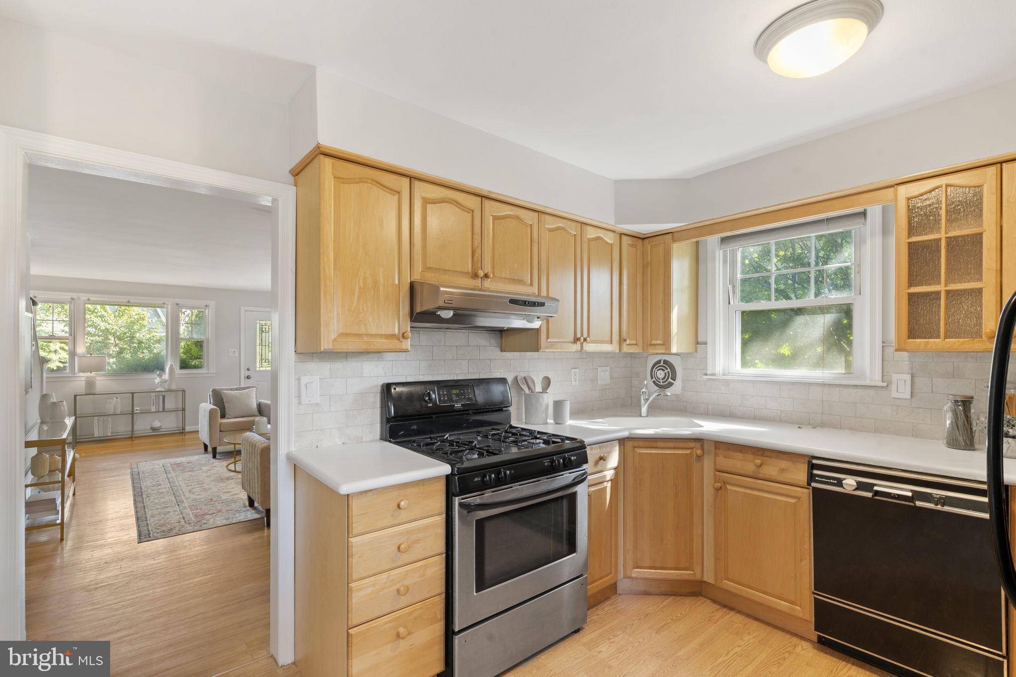 Upper Darby, PA 19082,223 WINDSOR AVE