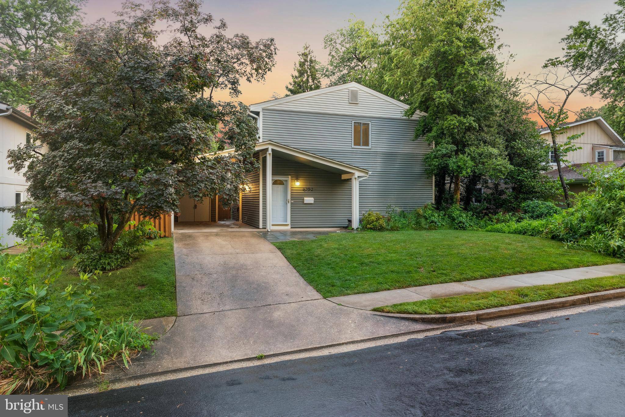 Arlington, VA 22205,6352 12TH ST N