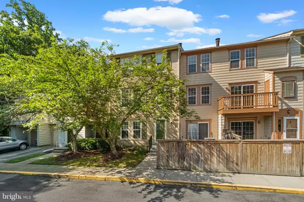 Burtonsville, MD 20866,14631 MONMOUTH DR #10-111