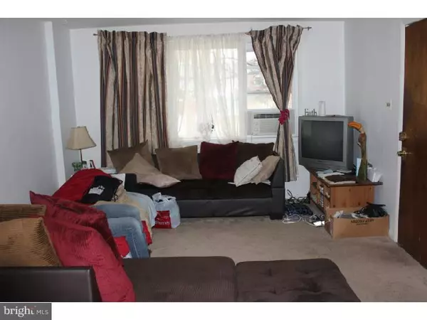 Philadelphia, PA 19131,4025 BALWYNNE PARK RD