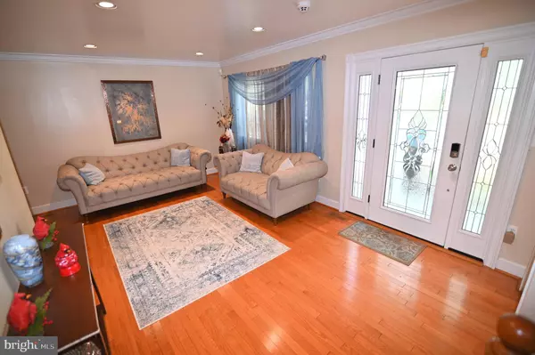 Fort Washington, MD 20744,3407 WAYNESWOOD RD