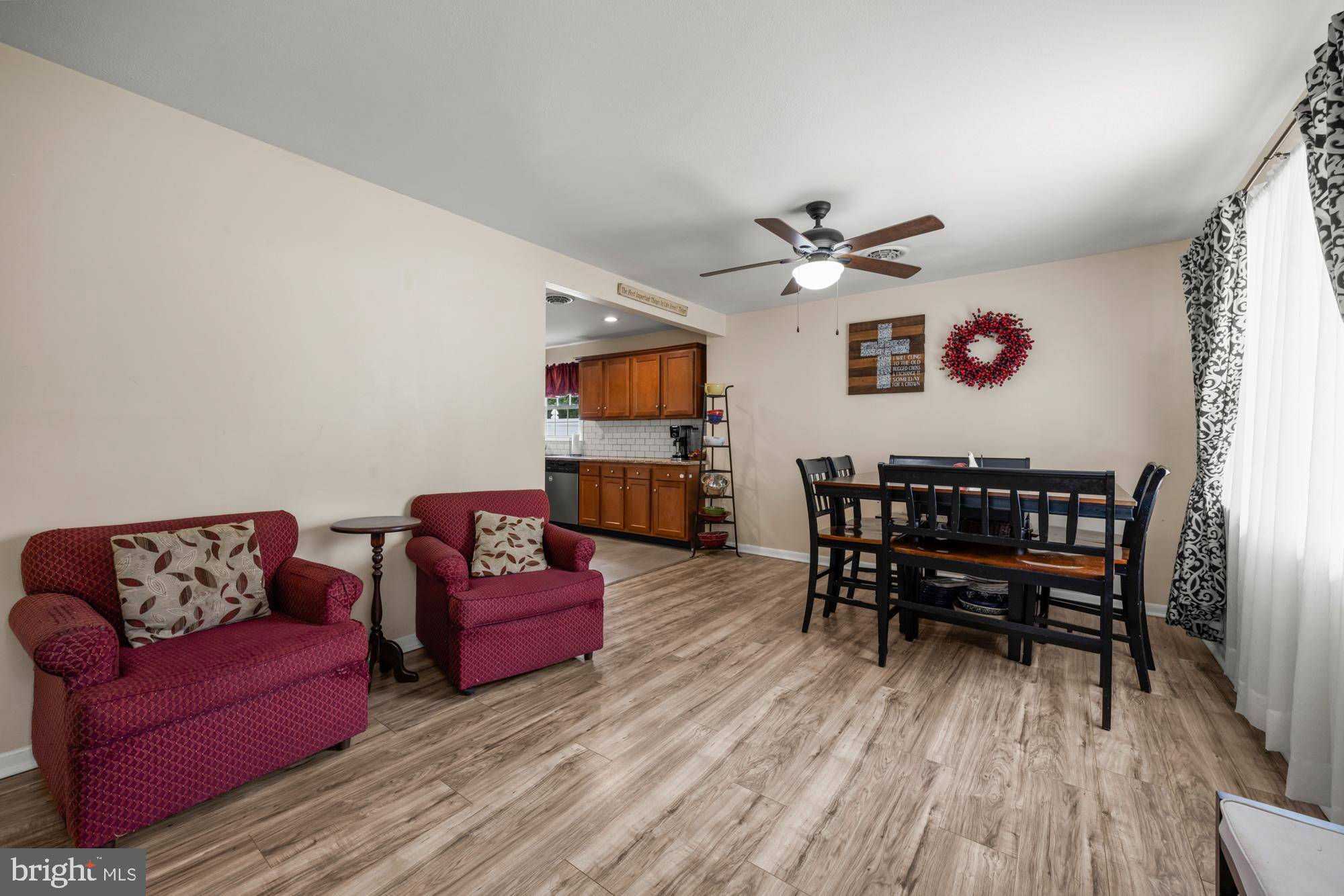 Sewell, NJ 08080,202 HUNTERDON AVE