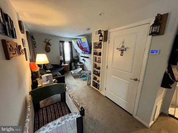 Pennsville, NJ 08070,4 DUNLAP AVE