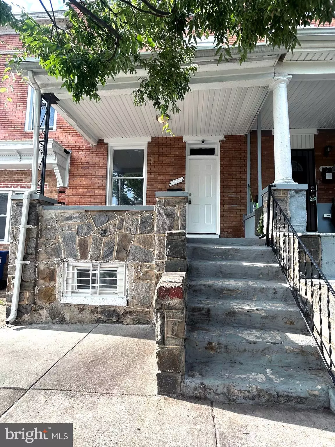 Baltimore, MD 21213,2702 E CHASE ST